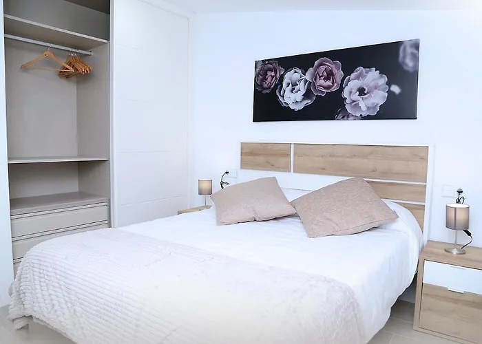 Atico Plaza Mercado 4,5 *